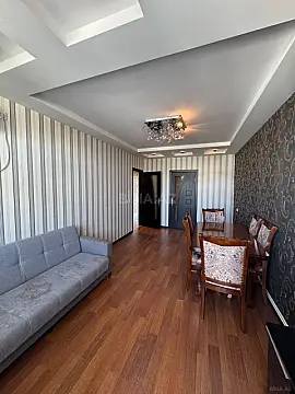 Satılır 3 otaqlı mənzil 80 m² — Bakı, Bakıxanov 3 otaq 80.00 m²