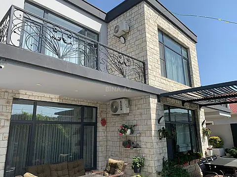 Satılır 6 otaqlı həyət evi 242 m² — Bakı, Badamdar 6 otaq 242.00 m²