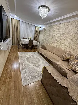 Satılır 3 otaqlı mənzil 80 m² — Bakı, Həzi Aslanov qəs. 3 otaq 80.00 m²