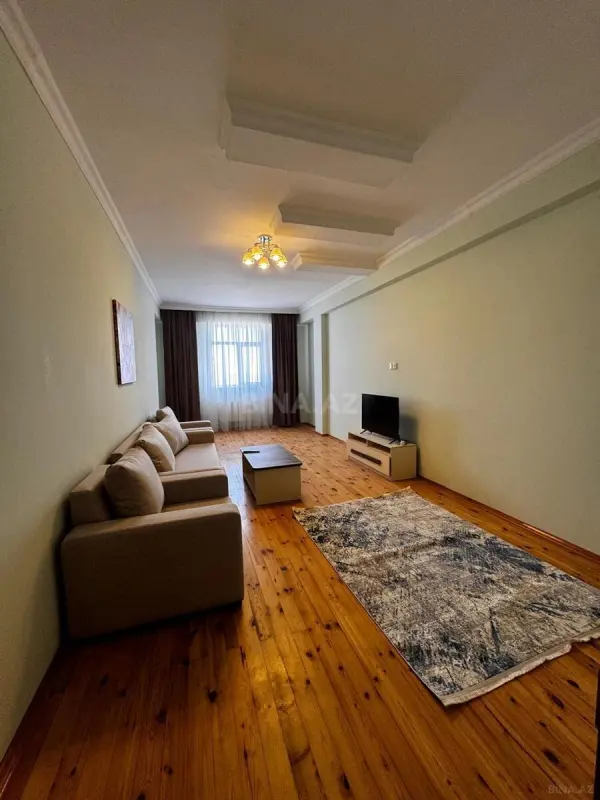 Satılır 3 otaqlı mənzil 125 m²