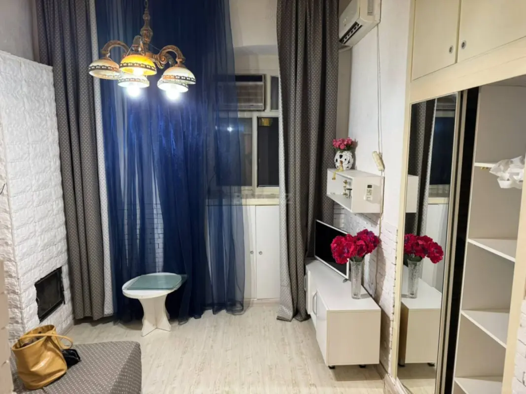 Satılır 1 otaqlı mənzil 35 m²