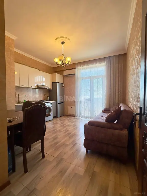 Kirayə verilir 2 otaqlı mənzil 50 m²