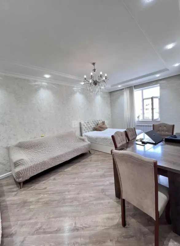 Satılır 3 otaqlı mənzil 88 m²