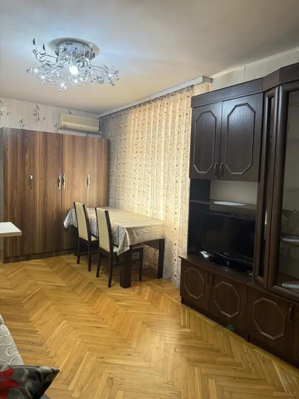 Kirayə verilir 2 otaqlı mənzil 55 m²