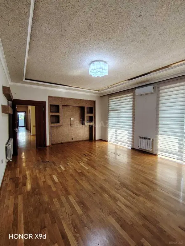 Kirayə verilir 3 otaqlı ofis 160 m²