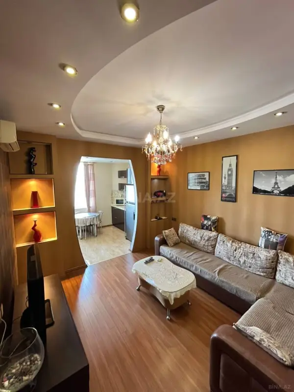 Kirayə verilir 3 otaqlı mənzil 78 m²