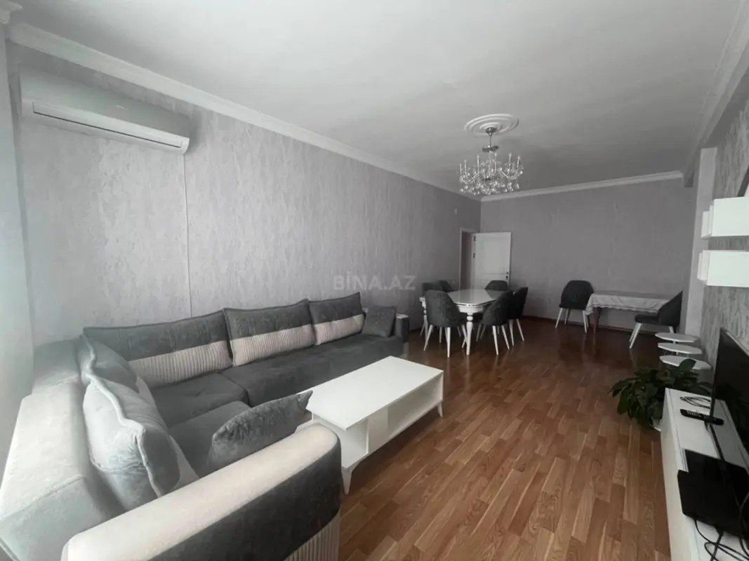 Satılır 2 otaqlı mənzil 85.5 m²