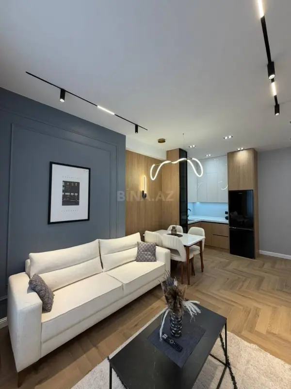 Satılır 2 otaqlı mənzil 65 m²