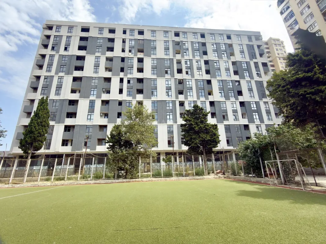 Satılır 3 otaqlı mənzil 127 m²