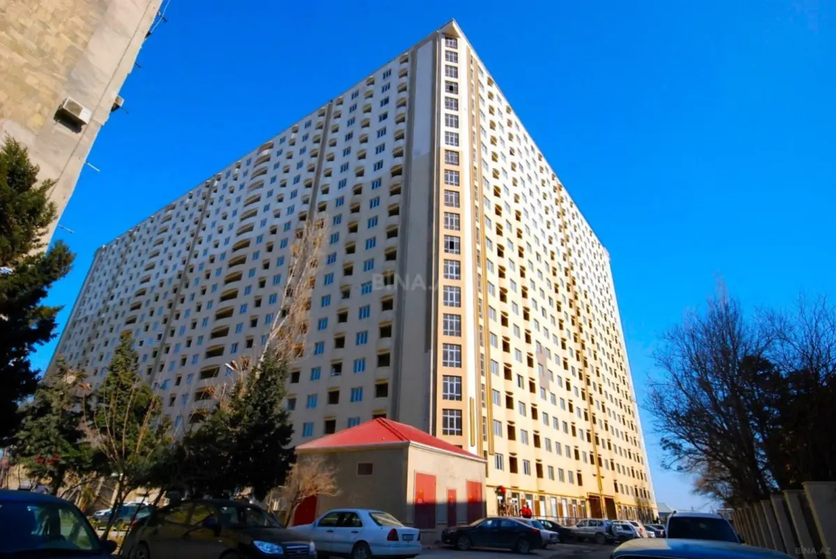 Satılır 3 otaqlı mənzil 128 m²