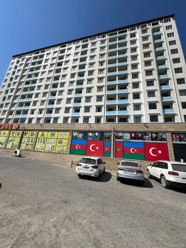 Satılır 3 otaqlı mənzil 112 m²