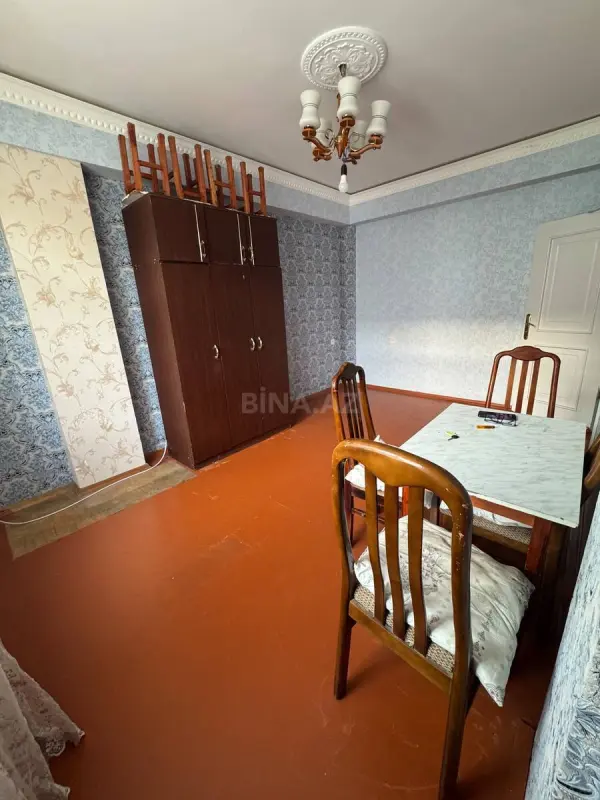 Kirayə verilir 2 otaqlı mənzil 40 m²