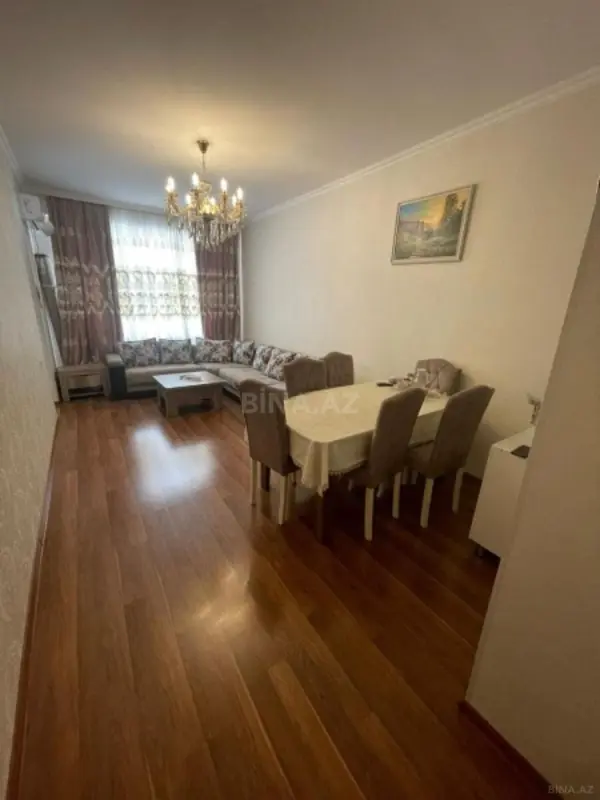 Satılır 3 otaqlı mənzil 88 m²