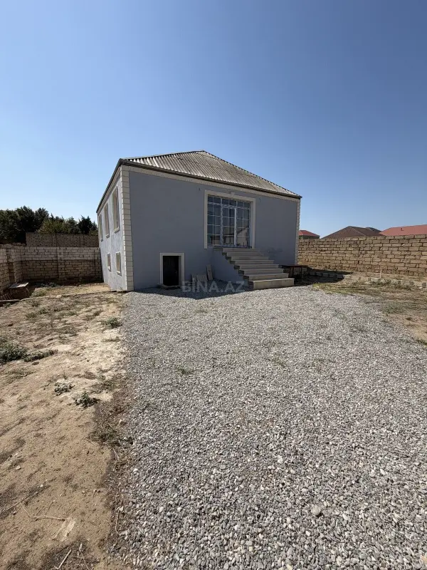 Satılır 4 otaqlı həyət evi 120 m²