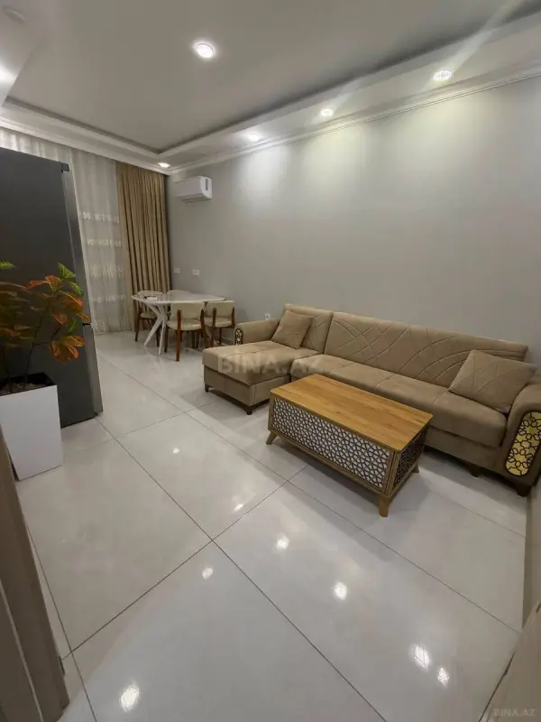 Kirayə verilir 2 otaqlı mənzil 55 m²