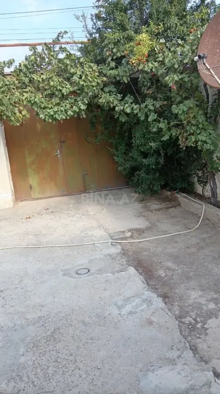 Satılır 4 otaqlı həyət evi 101 m²