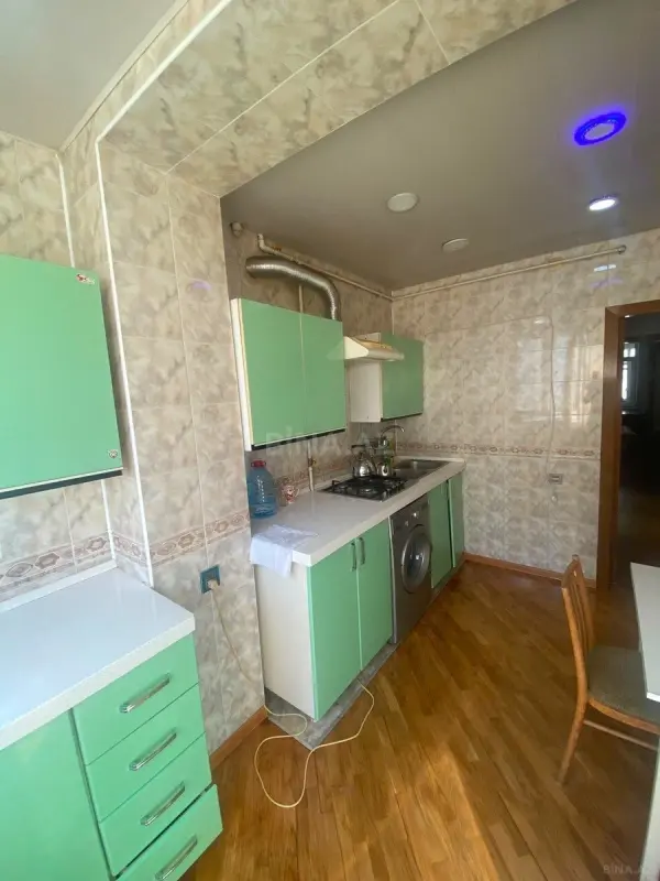 Kirayə verilir 3 otaqlı mənzil 80 m²
