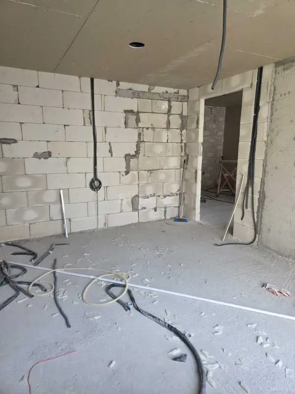 Satılır 2 otaqlı mənzil 92 m²