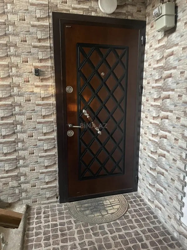 Satılır 3 otaqlı mənzil 94 m²