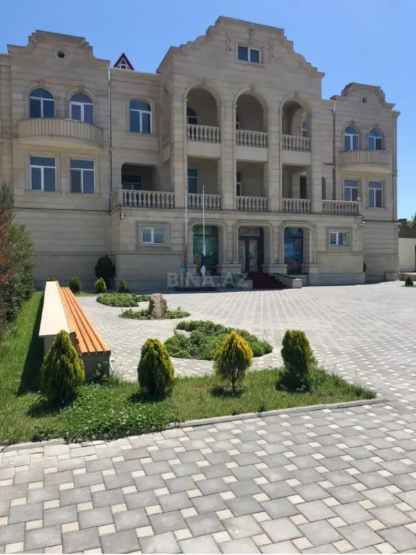 Kirayə verilir obyekt 2000 m²