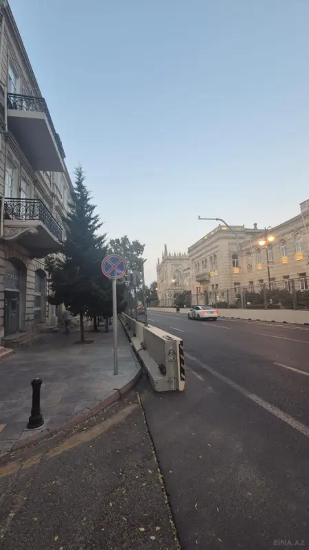 Satılır obyekt 45 m²