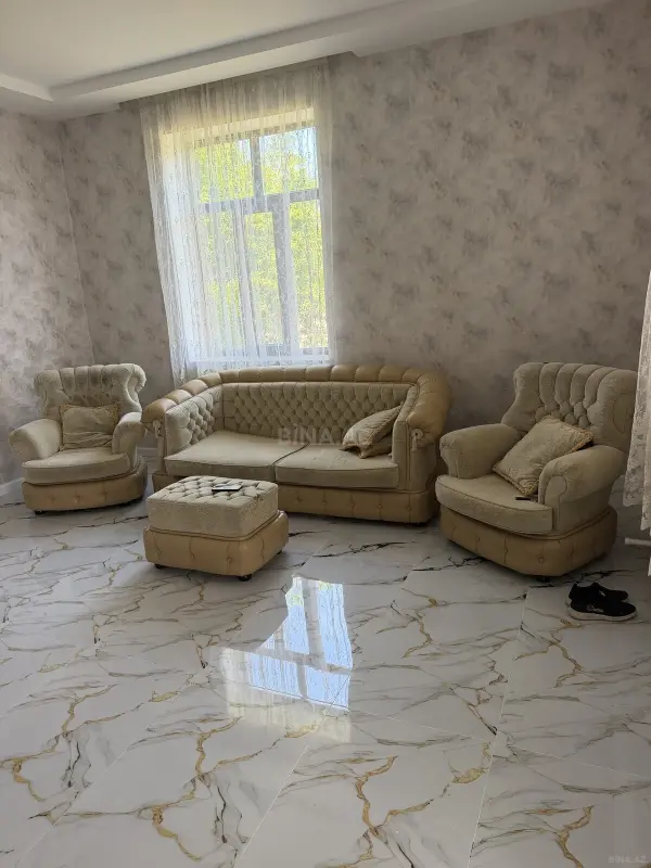 Kirayə verilir 3 otaqlı həyət evi 175 m²