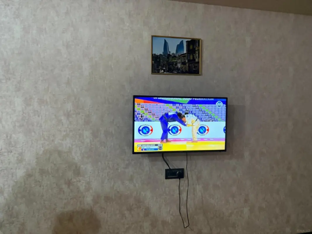 Kirayə verilir 3 otaqlı mənzil 108 m²