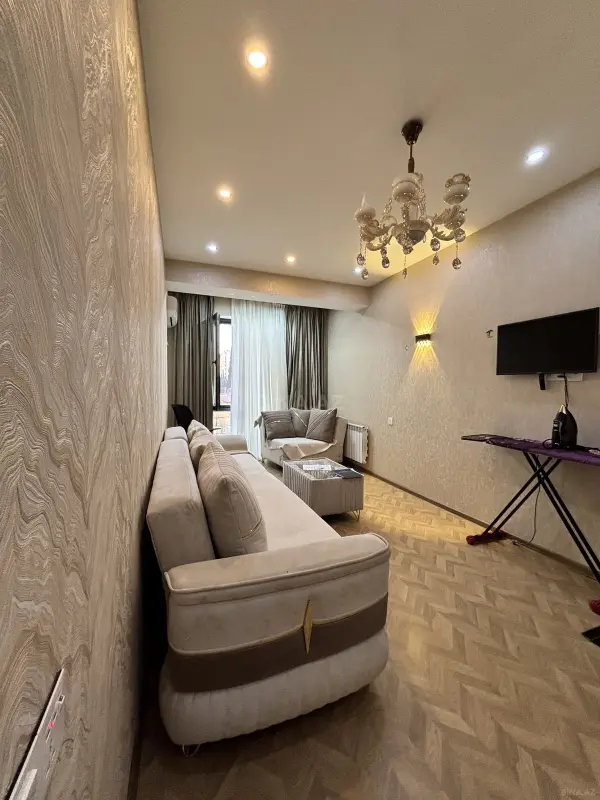Satılır 2 otaqlı mənzil 58 m²