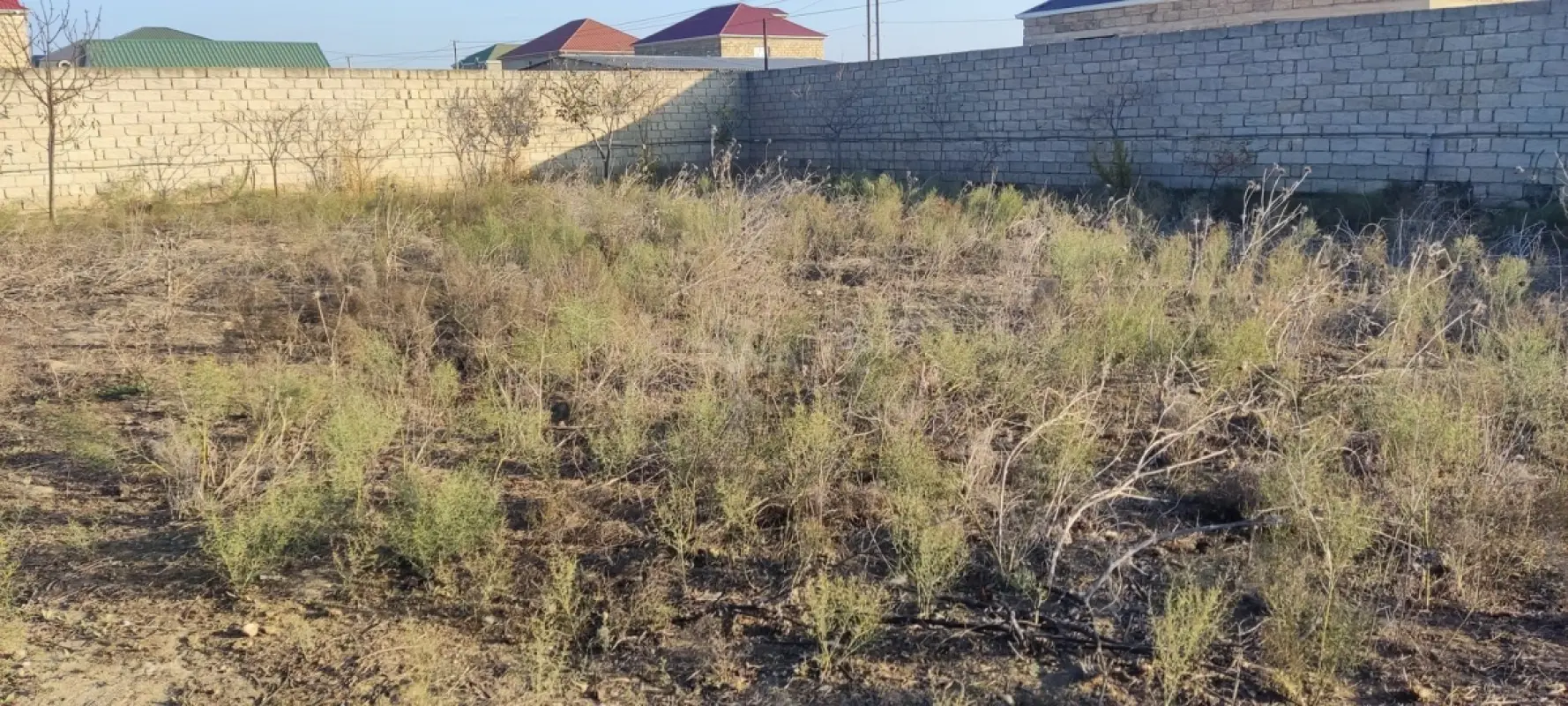 Satılır torpaq sahəsi 12 m²