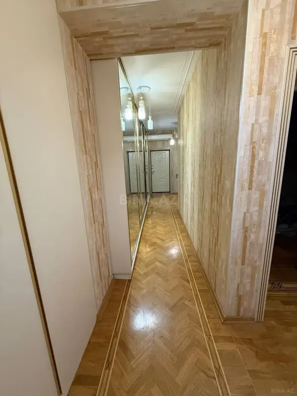 Kirayə verilir 3 otaqlı mənzil 110 m²