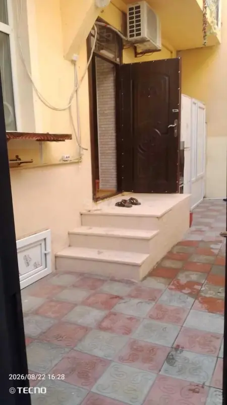 Kirayə verilir 4 otaqlı həyət evi 100 m²