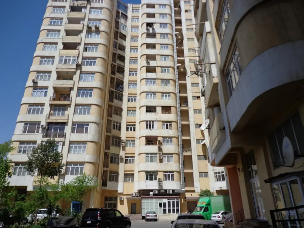 Kirayə verilir 3 otaqlı mənzil 100 m²