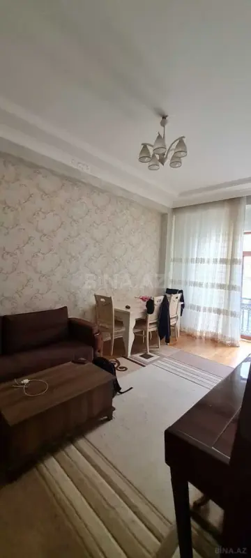Satılır 2 otaqlı mənzil 62 m²
