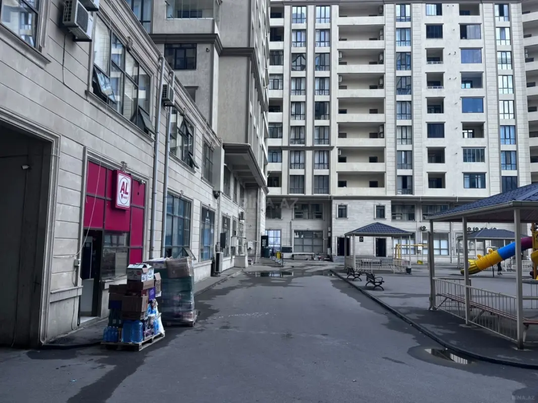 Kirayə verilir 2 otaqlı mənzil 62 m²