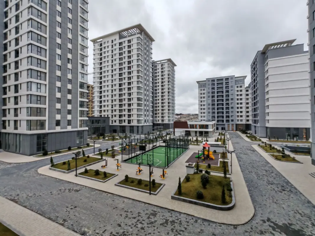 Satılır 2 otaqlı mənzil 45.8 m²