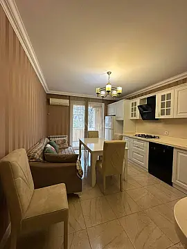 Kirayə verilir 3 otaqlı mənzil 118 m² — Bakı, Nərimanov 3 otaq 118.00 m²