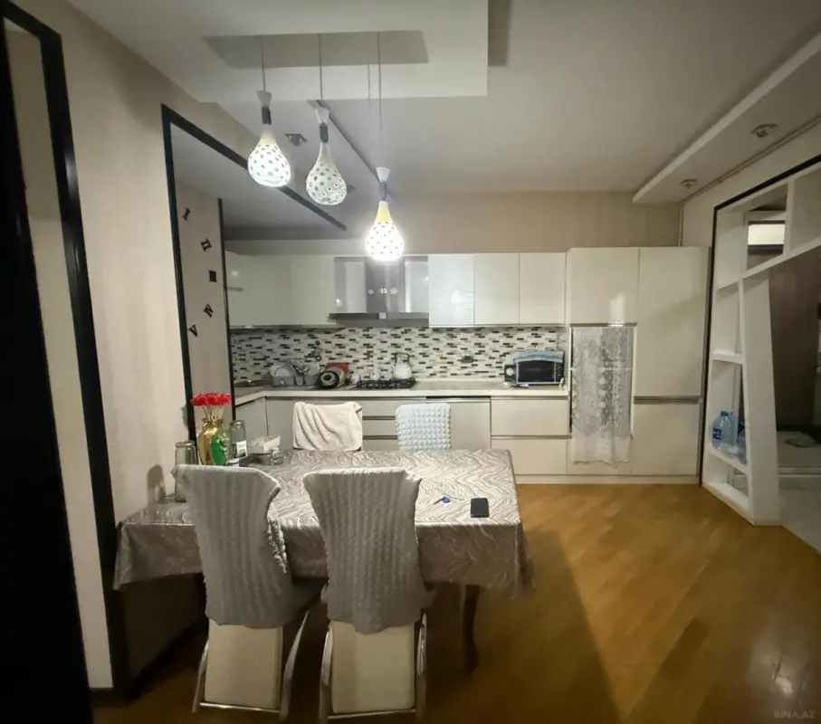 Kirayə verilir 3 otaqlı mənzil 110 m²