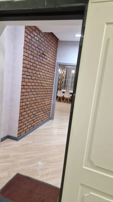 Kirayə verilir 3 otaqlı mənzil 100 m²