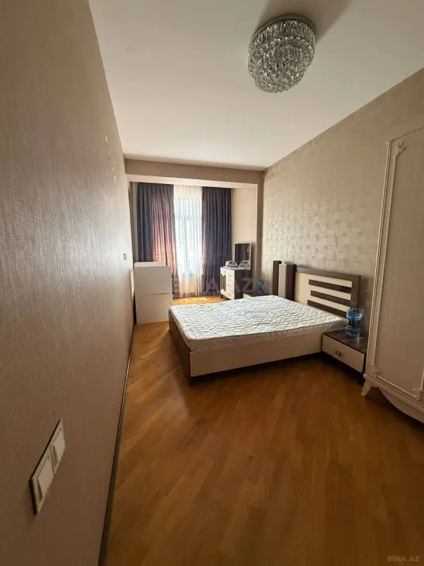 Kirayə verilir 3 otaqlı mənzil 100 m²