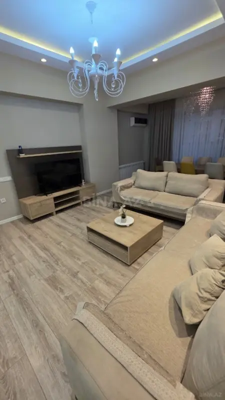 Kirayə verilir 3 otaqlı mənzil 95 m²
