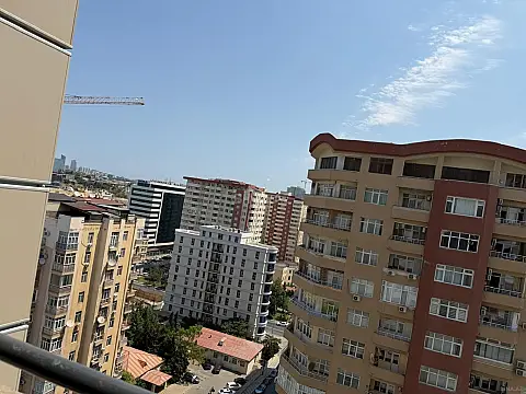 Kirayə verilir 3 otaqlı mənzil 80 m² — Bakı, Xətai 3 otaq 80.00 m²
