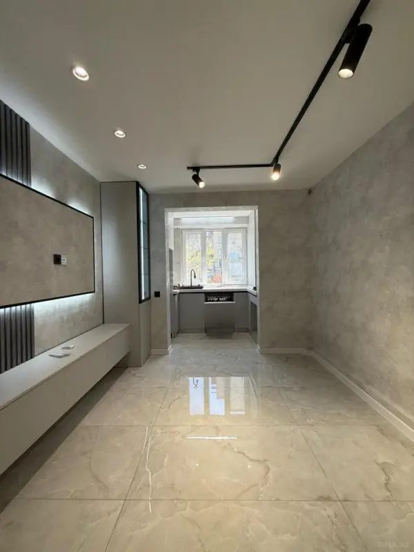Satılır 4 otaqlı mənzil 80 m²