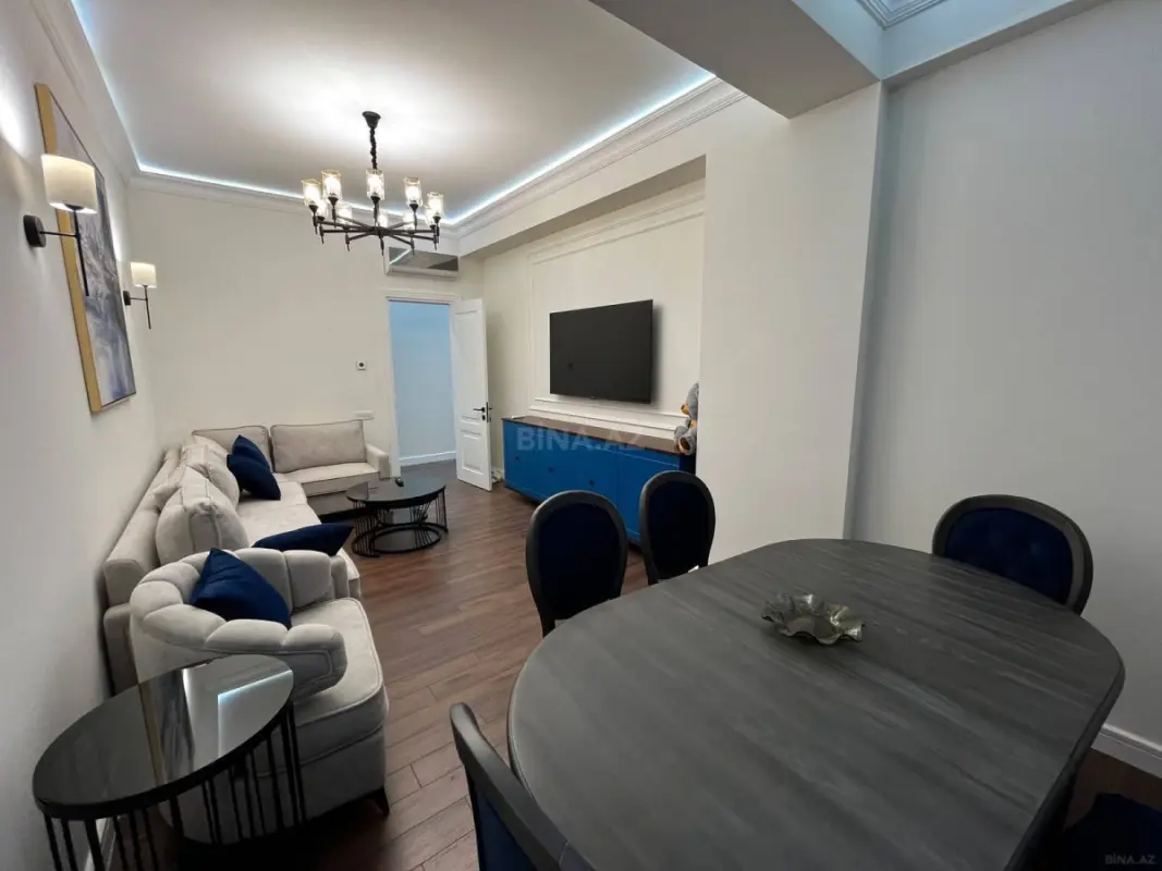 Kirayə verilir 3 otaqlı mənzil 120 m²