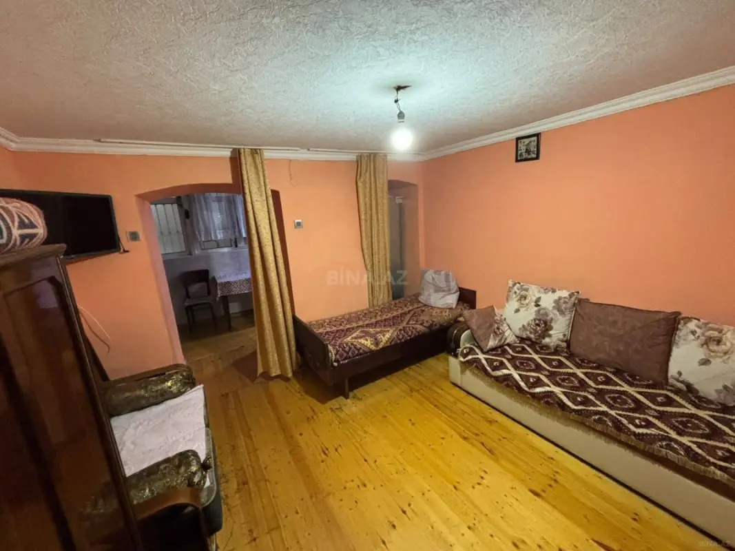 Kirayə verilir 2 otaqlı mənzil 45 m²