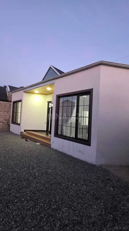 Satılır 4 otaqlı həyət evi 145 m²
