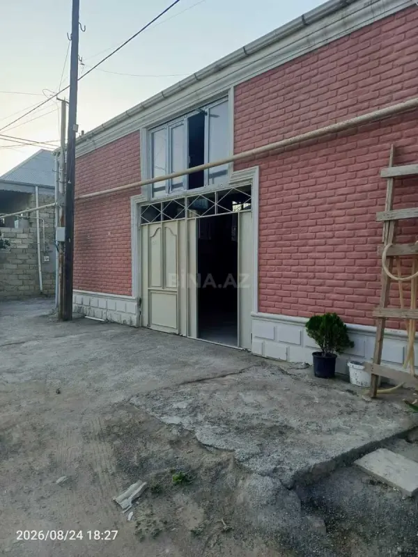 Satılır 4 otaqlı həyət evi 120 m²