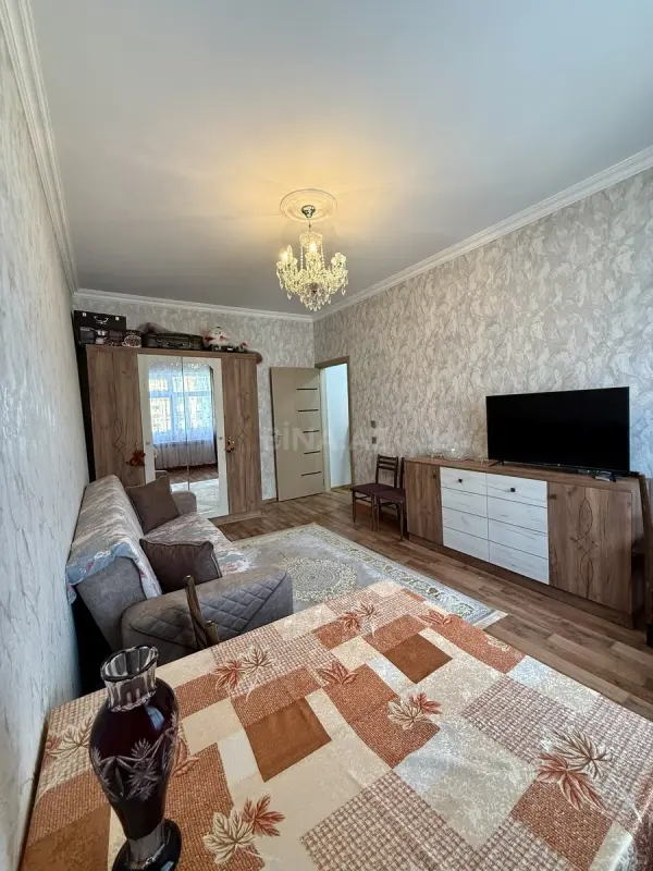 Satılır 1 otaqlı mənzil 45 m²