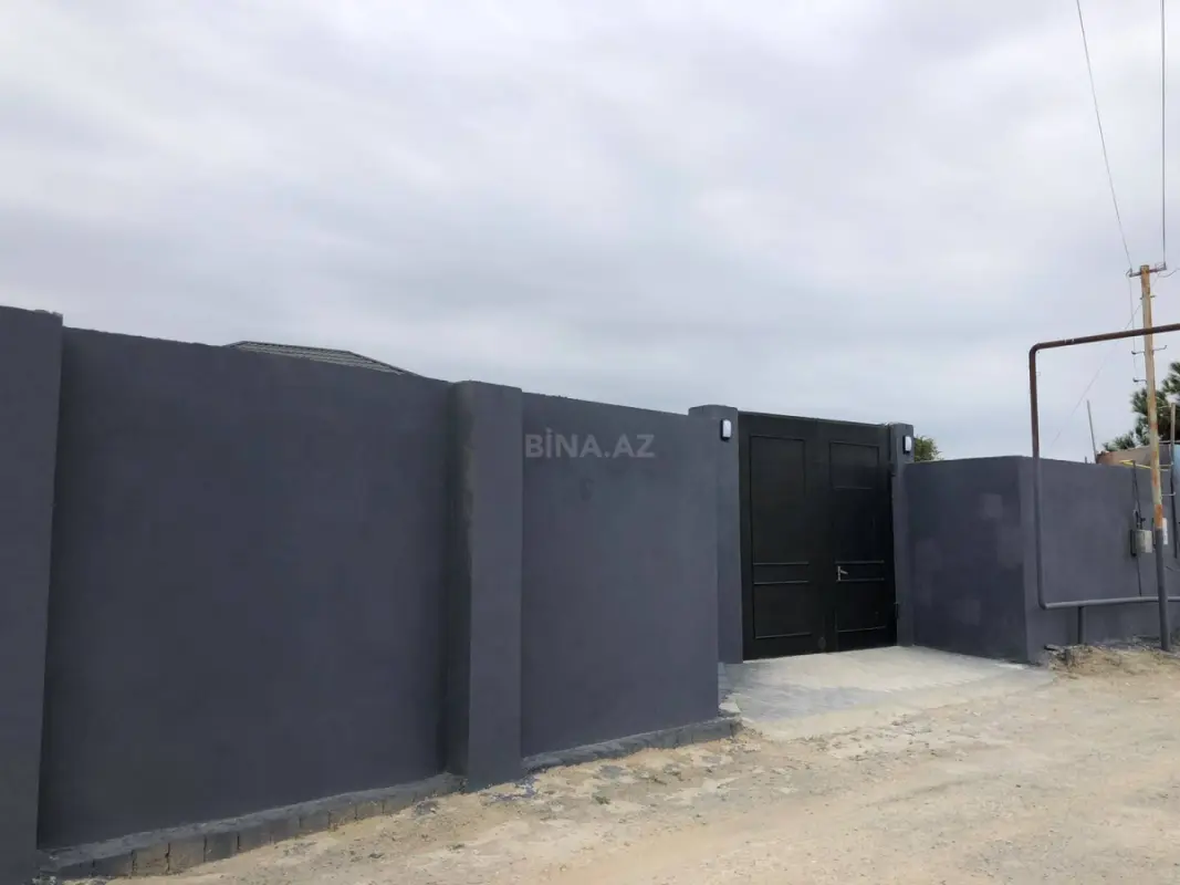 Satılır 4 otaqlı həyət evi 170 m²