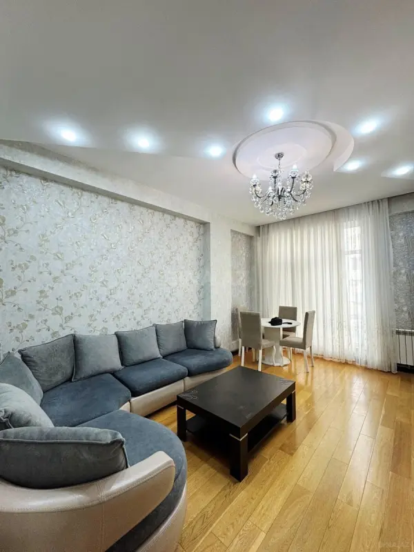 Satılır 2 otaqlı mənzil 52 m²