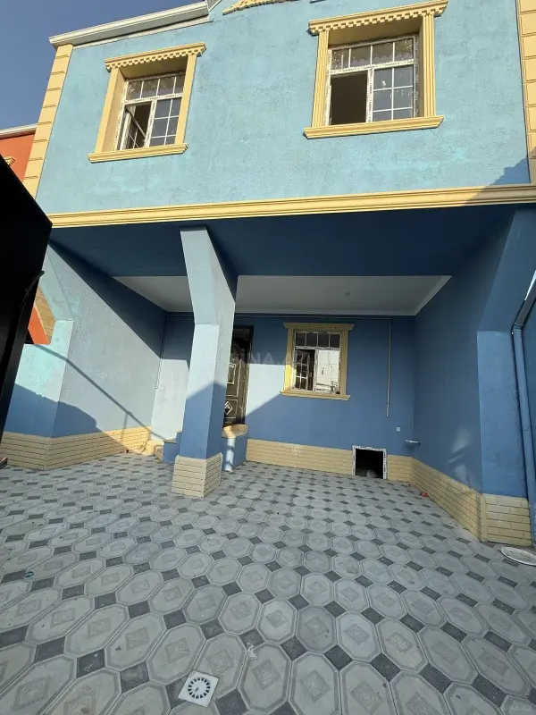 Satılır 5 otaqlı həyət evi 150 m²